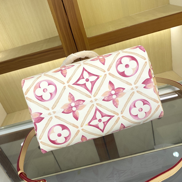 ルイヴィトンバッグ角部分ディテール